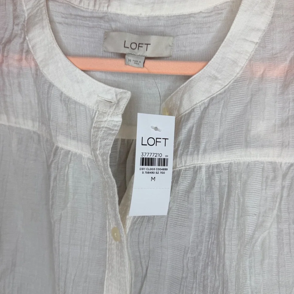 NEW LOFT Womens‎ M White Textured Button-Down Blouse Minimalist Puff Sleeve